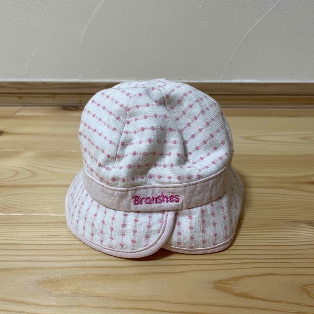 Branshes(ブランシェス)のブランシェス　帽子　ベビー　S S 44〜46センチ　ピンク　女の子　顎紐付き キッズ/ベビー/マタニティのこども用ファッション小物(帽子)の商品写真