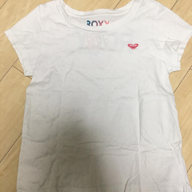 Roxy(ロキシー)のロキシー Tシャツ 半袖 カットソー ワンポイント  レディースのトップス(Tシャツ(半袖/袖なし))の商品写真