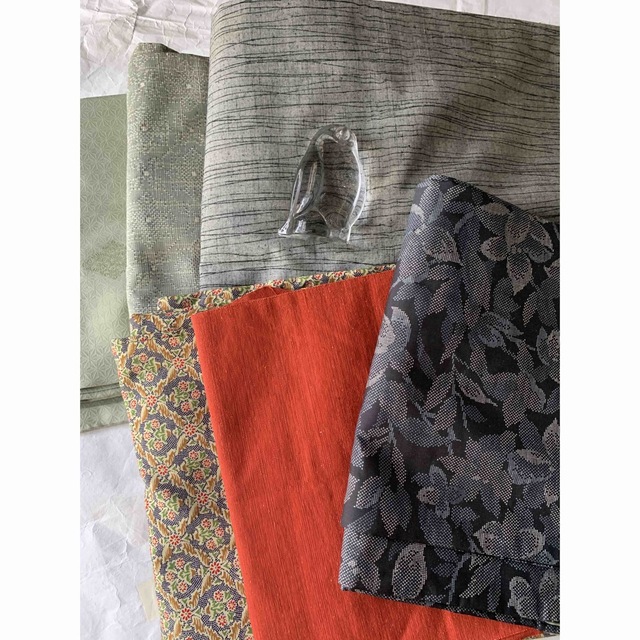 レトロ　アンティーク　生地　着物　羽織　帯　はぎれ　リメイク ハンドメイドの素材/材料(生地/糸)の商品写真