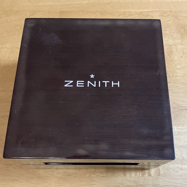 ZENITH 時計　ケース（箱）