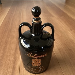 Ballantione's  スコッチウィスキーの空瓶(容器)
