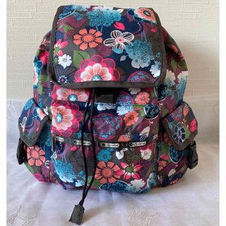 レスポートサック(LeSportsac)の【値下げ】レスポートサック　花柄　リュックサック(リュック/バックパック)