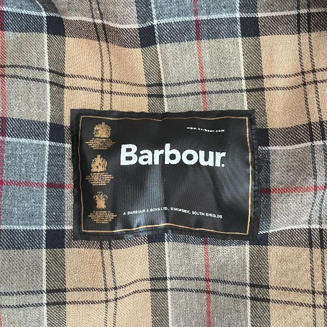 Barbour(バーブァー)の【希少】Barbour リバーシブル キルティングベスト メンズのジャケット/アウター(ダウンベスト)の商品写真