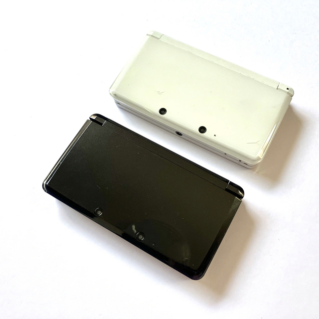ニンテンドー3DS - 【桃鉄ソフト4点付き】ニンテンドー3DS ホワイト