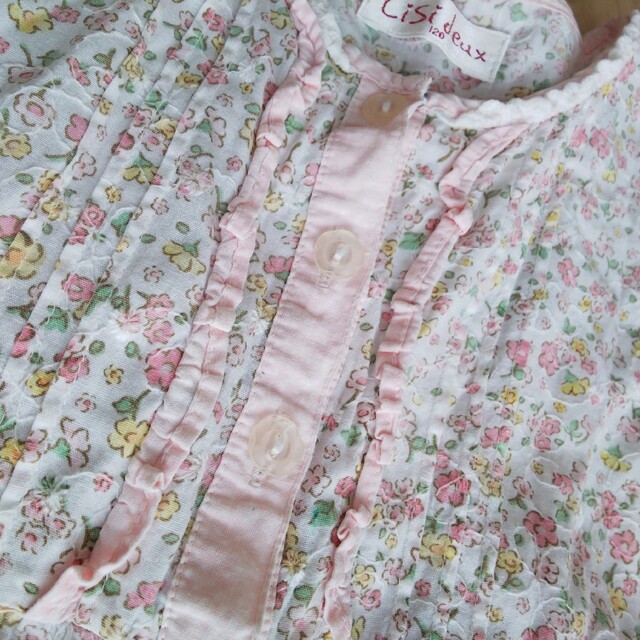 子供服 女の子 半袖ワンピース 花柄フリル 可愛い 120 キッズ/ベビー/マタニティのキッズ服女の子用(90cm~)(ワンピース)の商品写真