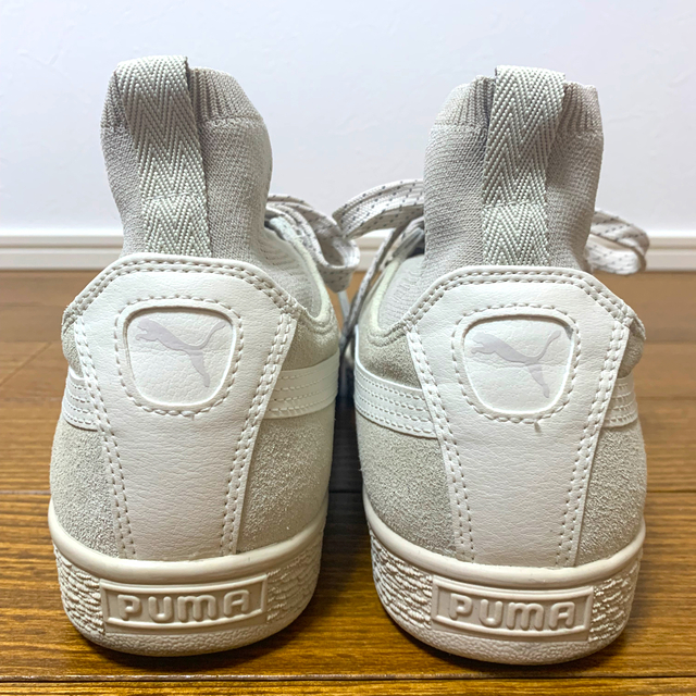 PUMA(プーマ)の[PUMA スエードクラシックソック] 27㎝相当　美品 メンズの靴/シューズ(スニーカー)の商品写真