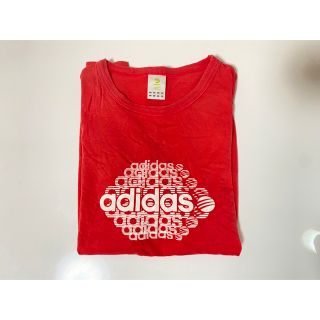 アディダス(adidas)のadidasのTシャツ🌸(Tシャツ(半袖/袖なし))