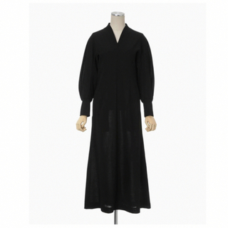 マメ(mame)のMame V-Neck Classic Cotton Dress 黒 サイズ2(ロングワンピース/マキシワンピース)