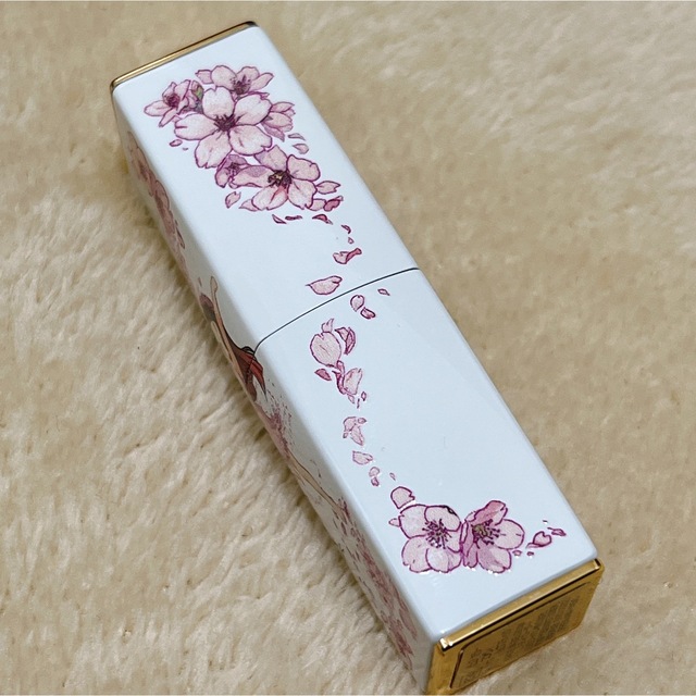 Estee Lauder(エスティローダー)のエスティローダー　口紅 コスメ/美容のベースメイク/化粧品(口紅)の商品写真