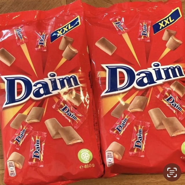 IKEA(イケア)のIKEA  Daim  ダイム  チョコレート　2袋 食品/飲料/酒の食品(菓子/デザート)の商品写真