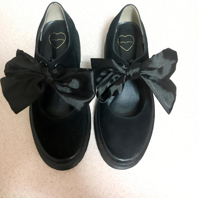 merry jenny(メリージェニー)のリボンフラットシューズ 黒 レディースの靴/シューズ(その他)の商品写真