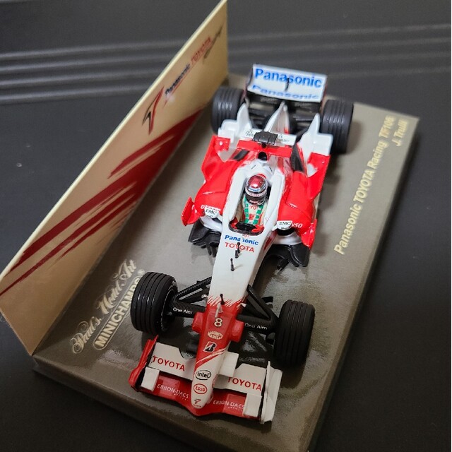 トヨタ(トヨタ)のF1 ミニチャンプス 1/43TOYOTA TF106 ヤルノ・トゥルーリ エンタメ/ホビーのタレントグッズ(スポーツ選手)の商品写真