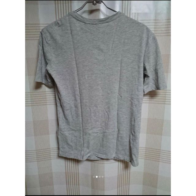 H&M(エイチアンドエム)の●【H&M】Tシャツ デザイン プリント XSサイズ レディースのトップス(Tシャツ(半袖/袖なし))の商品写真