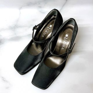 ダイアナ ストラップパンプス ハイヒール/パンプス(レディース)の通販 ダイアナ ストラップパンプス ハイヒール/パンプス(レディース)の通販