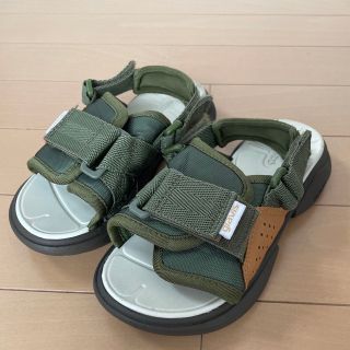 グラビス(gravis)のgravis サンダル　18㎝(サンダル)