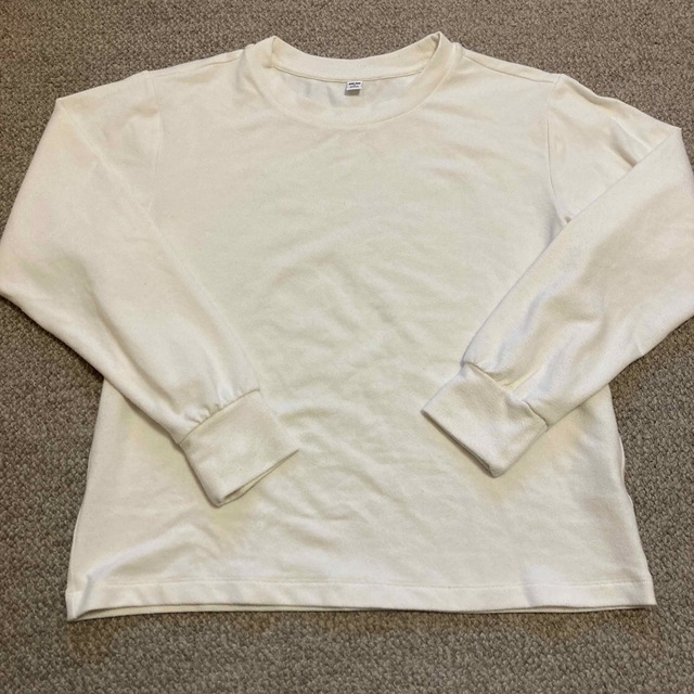 UNIQLO(ユニクロ)のユニクロ　ロンT レディースのトップス(Tシャツ(長袖/七分))の商品写真