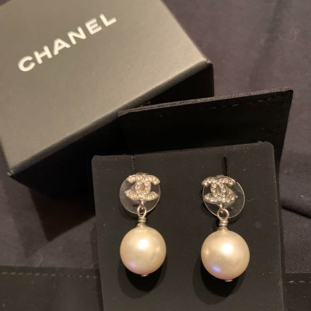 CHANELピアス パール&cocoマーク 【2022新春福袋】 e-gaio.com.br