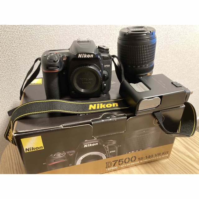 SALE／85%OFF】 ニコン D7500 D Nikon デジタル一眼レフカメラ