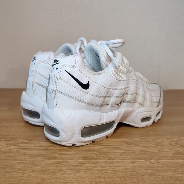 ☆極美品 NIKE AIR MAX 95 ESSENTIAL MONOTONE-eastgate.mk