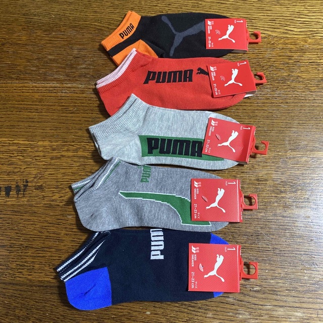 PUMA(プーマ)のPuma くつ下 21cm〜23cm 5足セット キッズ/ベビー/マタニティのこども用ファッション小物(靴下/タイツ)の商品写真