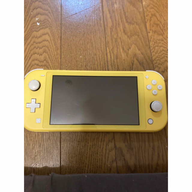 ニンテンドースイッチライト　イエロー　動作確認済み　問題なくすぐ遊べます