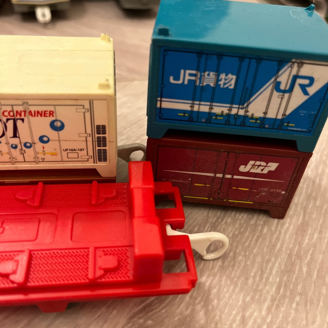 Takara Tomy(タカラトミー)のプラレール　貨物列車　貨物　電気機関車 キッズ/ベビー/マタニティのおもちゃ(電車のおもちゃ/車)の商品写真