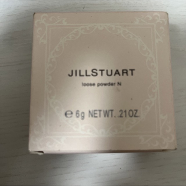 JILLSTUART(ジルスチュアート)のJILLSTUART ルースパウダーN 01 8g コスメ/美容のベースメイク/化粧品(フェイスパウダー)の商品写真