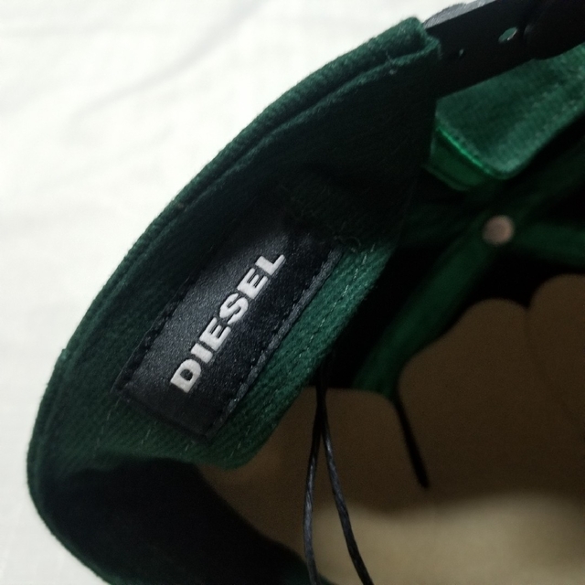 DIESEL(ディーゼル)のディーゼルキッズ　キャップ キッズ/ベビー/マタニティのこども用ファッション小物(帽子)の商品写真