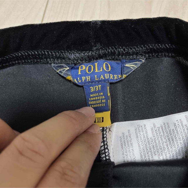 POLO RALPH LAUREN(ポロラルフローレン)の極美品　ポロラルフローレン　黒　ベロア　レギンス　3T 100cm キッズ/ベビー/マタニティのキッズ服女の子用(90cm~)(パンツ/スパッツ)の商品写真