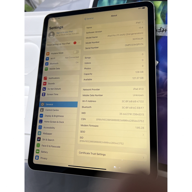 ジャンクiPad Pro11第2世代 128GBWi-Fi ＋Cellular 2