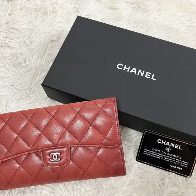 Chanel シャネル　ラム革長財布