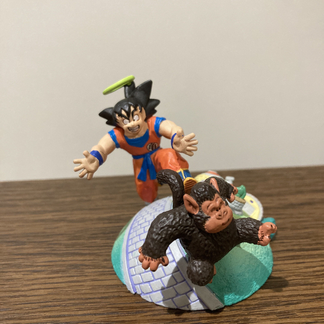 ドラカプ ドラゴンボールフィギュアジオラマ 悟空対バブルスくん