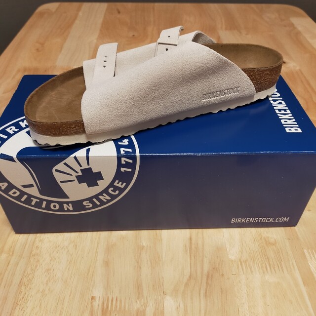 BIRKENSTOCK(ビルケンシュトック)のビルケンシュトック　Zürich 　チューリッヒスエードレザー メンズの靴/シューズ(サンダル)の商品写真