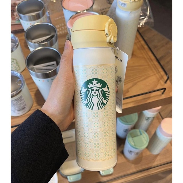 送料込★Starbucks 韓国限定☆Novato spring yellow