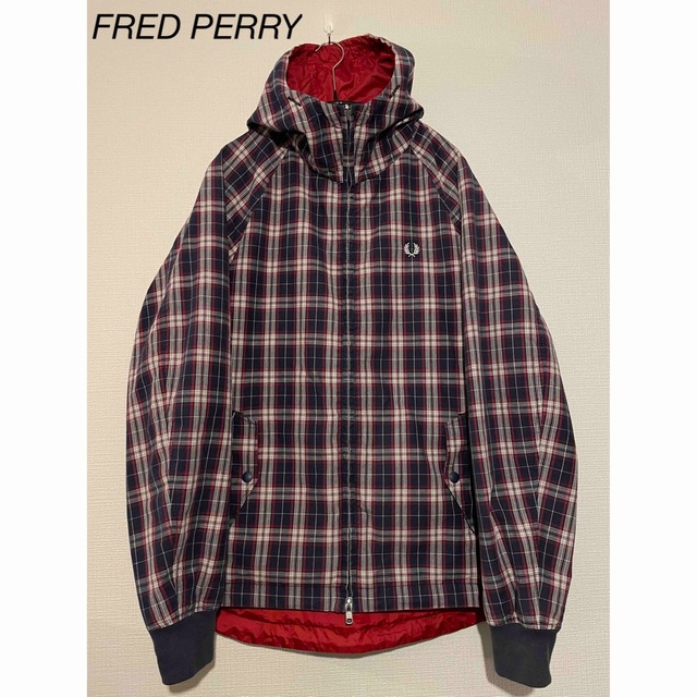 FRED PERRY(フレッドペリー)のFRED PERRY フレッドペリー リバーシブルジャケット メンズのジャケット/アウター(ブルゾン)の商品写真