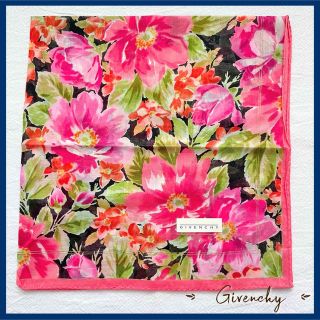 ジバンシィ(GIVENCHY)の【新品未使用】GIVENCHY 花柄ハンカチ スカーフ ブラック ピンク(ハンカチ)