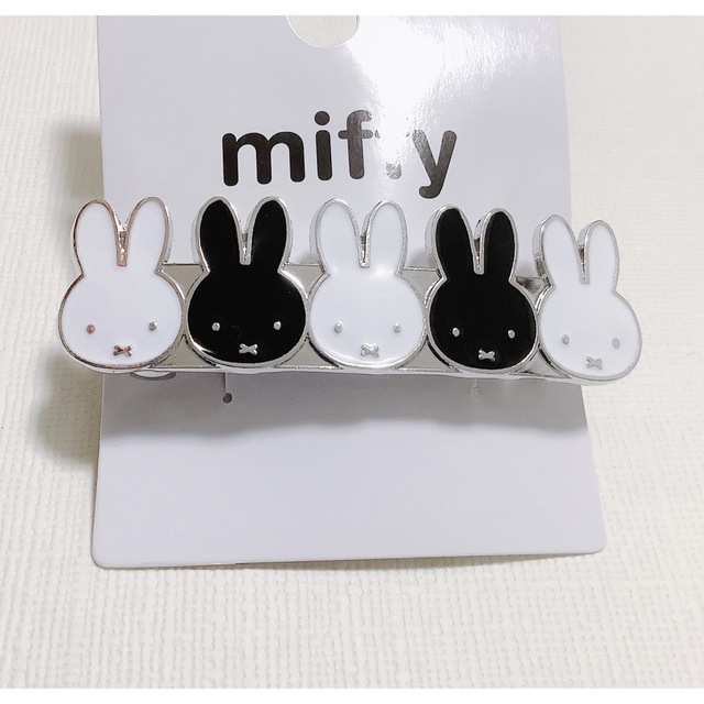 miffy(ミッフィー)の人気デザイン⭐️miffy/ミッフィー■メタルバレッタ■フェイス■モノトーン レディースのヘアアクセサリー(バレッタ/ヘアクリップ)の商品写真