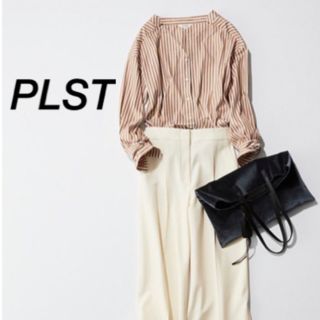 プラステ(PLST)の⭐︎良品⭐︎ プラステ PLST ハイカウントポプリンVネックシャツ ストライプ(シャツ/ブラウス(長袖/七分))