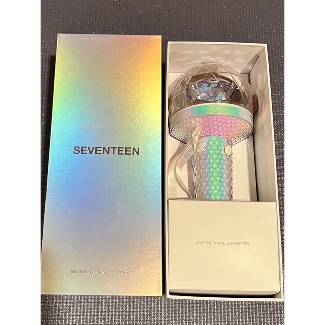 SEVENTEEN(セブンティーン)のセブンティーン　ペンライト　ver2 エンタメ/ホビーのタレントグッズ(アイドルグッズ)の商品写真