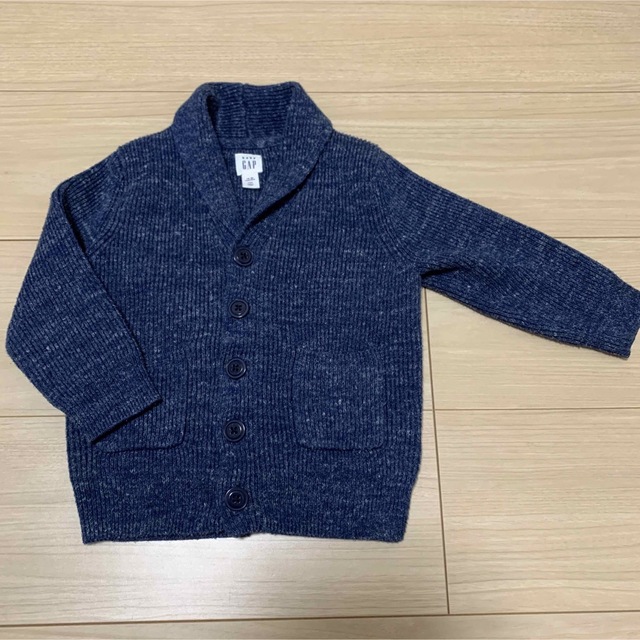 babyGAP(ベビーギャップ)のベビーギャップ カーディガン キッズ/ベビー/マタニティのキッズ服男の子用(90cm~)(カーディガン)の商品写真