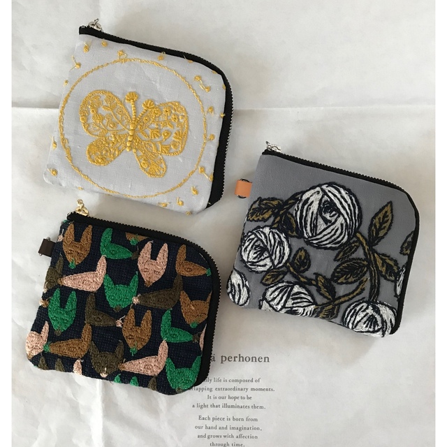 ☆専用です☆ミナペルホネン ハンドメイド L字ポーチ4点 - 財布 ☆専用です☆ミナペルホネン ハンドメイド L字ポーチ4点 - 財布