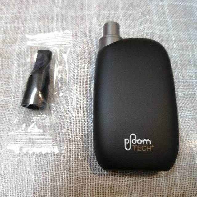 黒C Ploom Tech+ with プルームテックプラスウィズ メンズのファッション小物(タバコグッズ)の商品写真