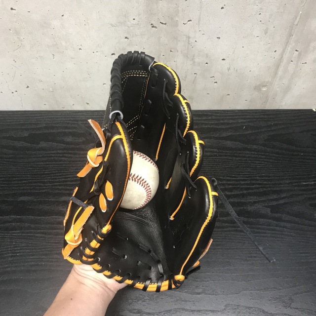 大久保グローブ製作所　軟式投手用 スポーツ/アウトドアの野球(グローブ)の商品写真
