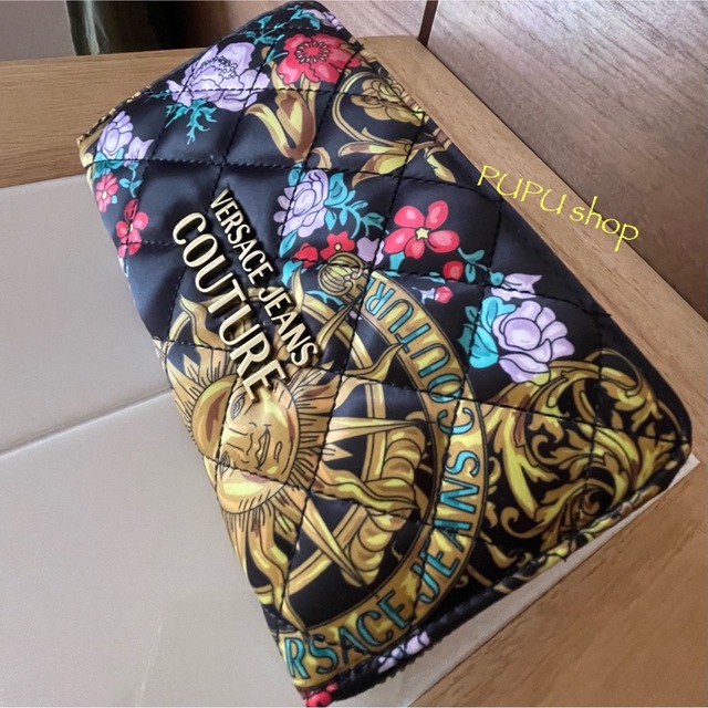 ヴェルサーチジーンズクチュール 長財布 バロック&花柄1 ヴェルサーチジーンズクチュール 長財布 バロック&花柄1