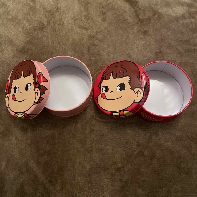 不二家(フジヤ)のペコクッキー缶（小） エンタメ/ホビーのおもちゃ/ぬいぐるみ(キャラクターグッズ)の商品写真