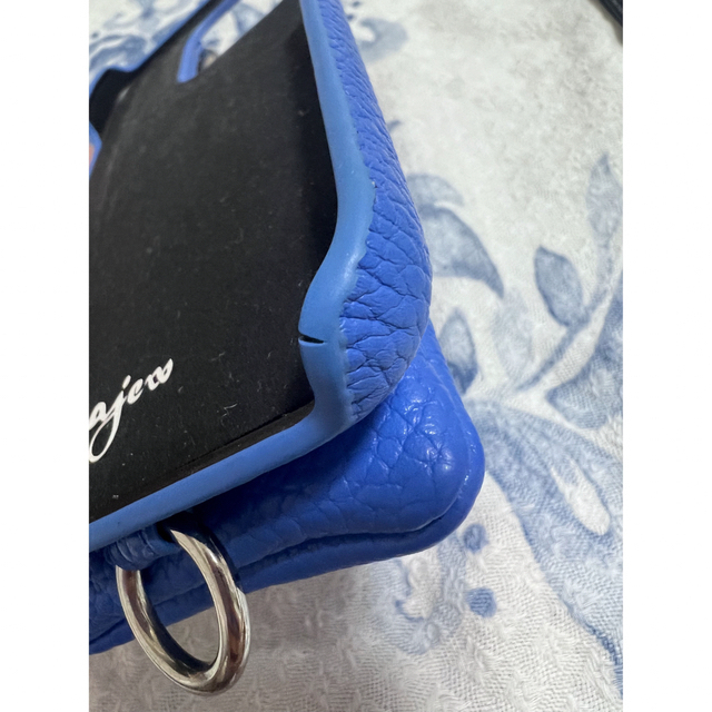 BEAUTY&YOUTH UNITED ARROWS(ビューティアンドユースユナイテッドアローズ)のajew  ケース　iPhone13Pro  cobalt  スマホ/家電/カメラのスマホアクセサリー(iPhoneケース)の商品写真