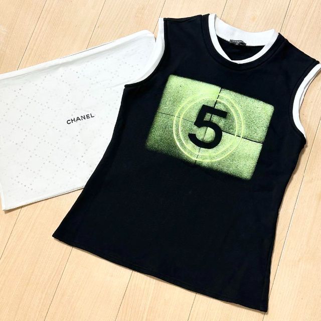 【CHANEL】シャネル　ノースリーブ　トップス【美品】CCマーク　ブラック