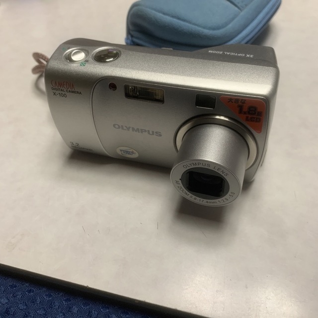 OLYMPUS - 動作品 OLYMPUS CAMEDIA X-100 単3電池仕様の通販 by OLYMPUS - 動作品 OLYMPUS CAMEDIA X-100 単3電池仕様の通販 by