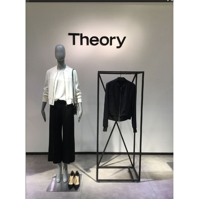 theory(セオリー)のtheory ワイドパンツ レディースのパンツ(クロップドパンツ)の商品写真