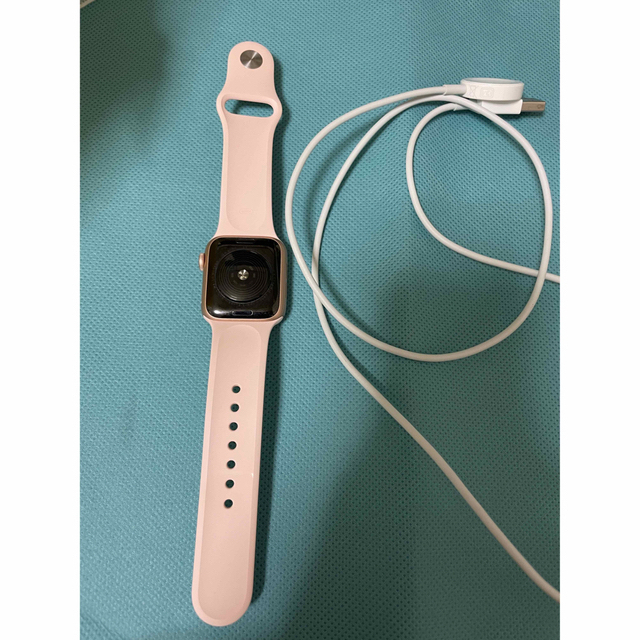 Apple Watch(アップルウォッチ)のApple Watch SE 第一世代 レディースのファッション小物(腕時計)の商品写真